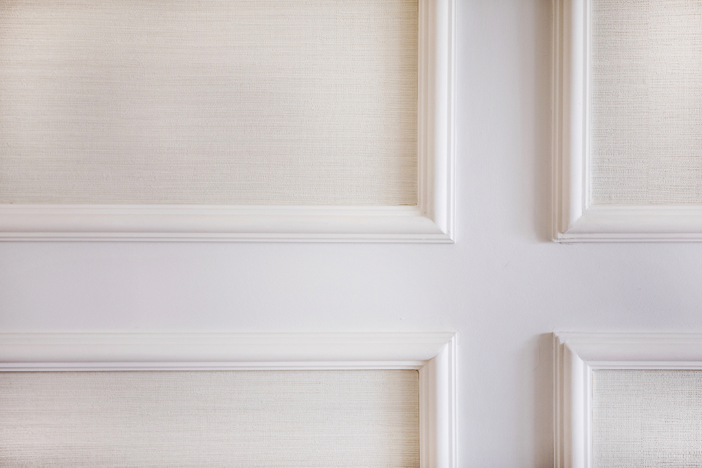 Classical mouldings and skirtings